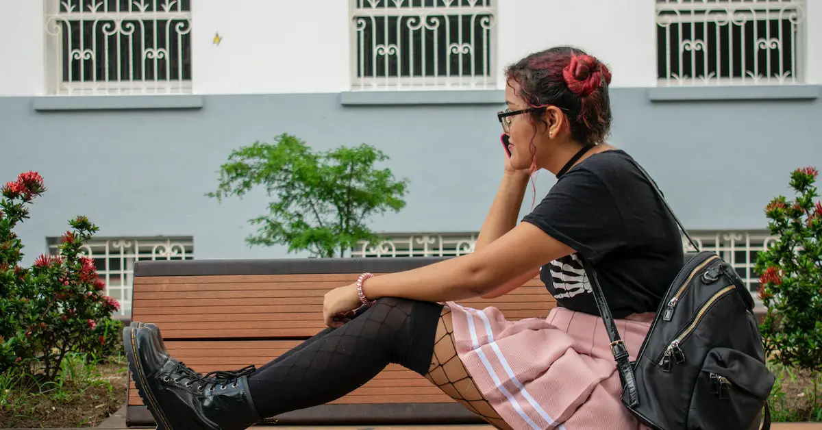 Why Life Is Tough For Introverts? #7 Reasons 1 Why Life Is Tough For Introverts #7 Reasons